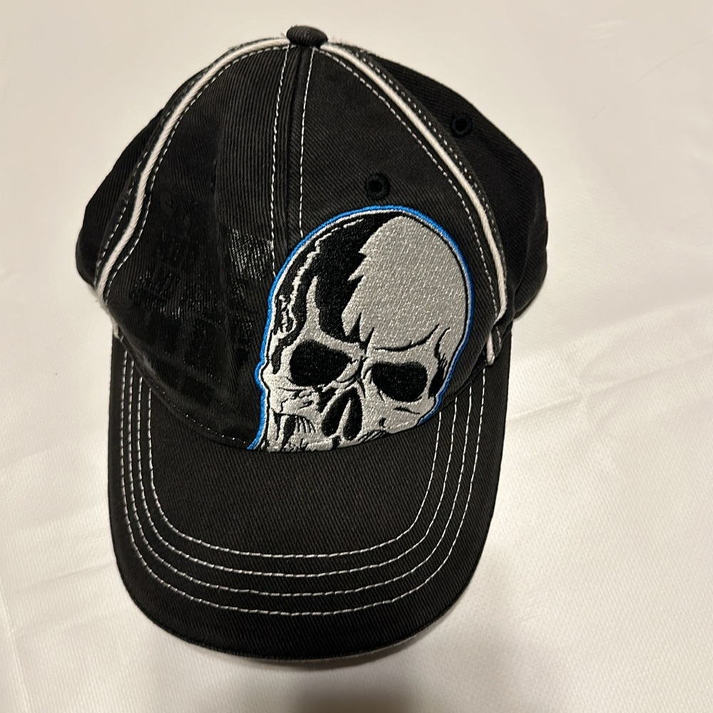 STEVE AUSTIN BLUE WRESTLING FAN APPAREL AND SOUVENIRS HATE